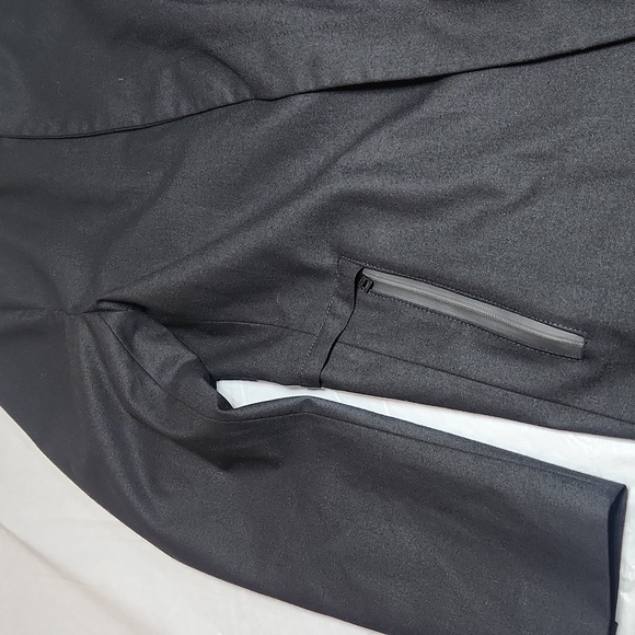 Hugo Boss Trench Coat - Picture 5 of 16